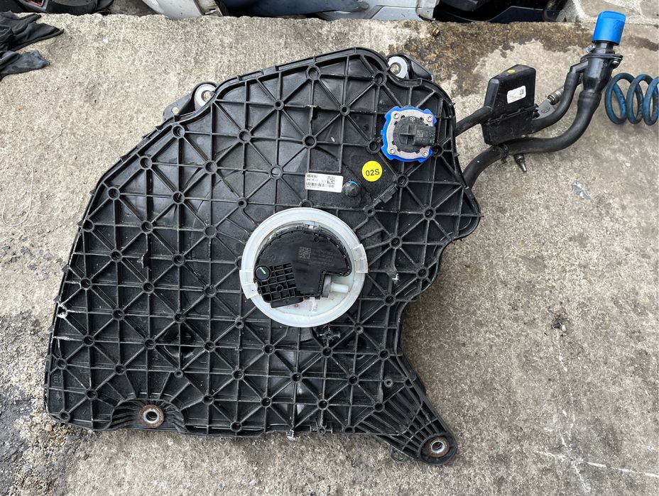 Rezervor Adblue cu pompa si senzor Audi A4 B9 A5 F5