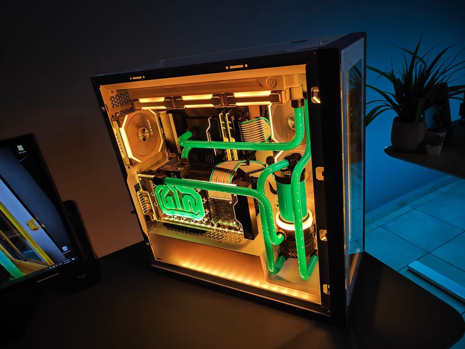 Геймърски Компютър от GRIGS