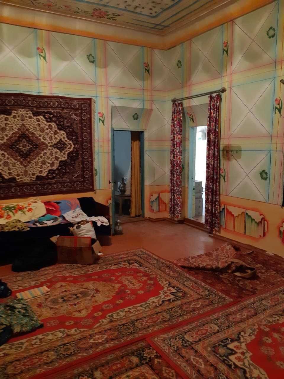 Ховли жой сотилади