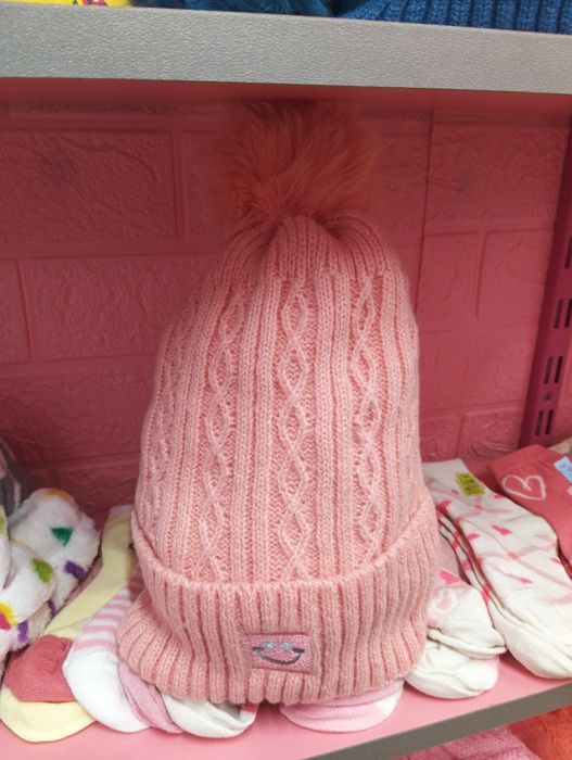 Зимни детски шапки