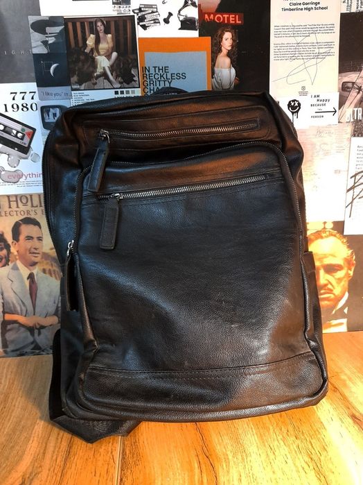 Erkaklar koja sumkasi