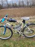 Bicicleta cu motor 80 cc