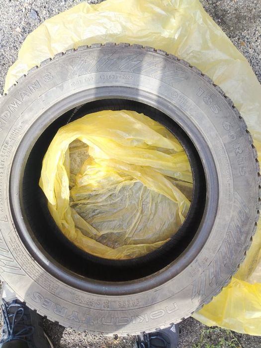 Шины шипованные 185/55/15 нокиан