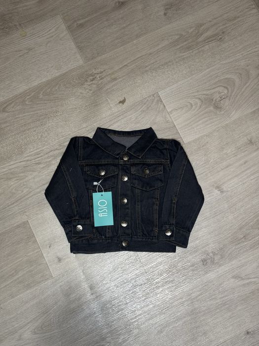 Продам джинсовую куртку