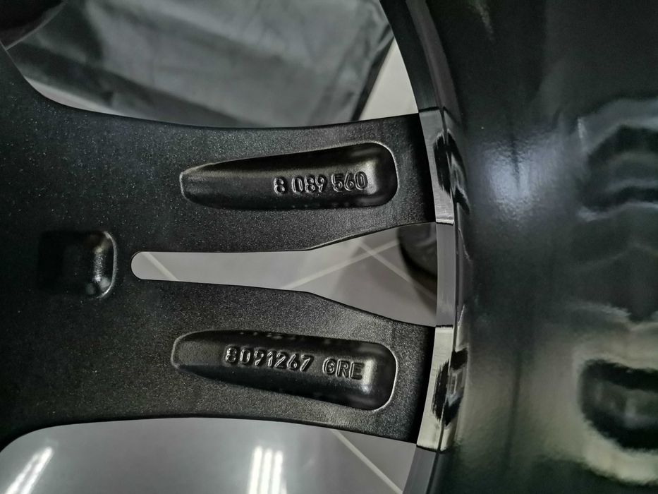 19" BMW Джанти Style 812 M Гуми Датчици БМВ M5 F90 M8 F91 F92 F93