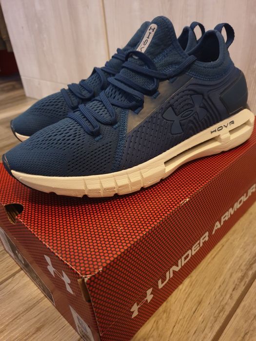 Under armour hovr phantom SE