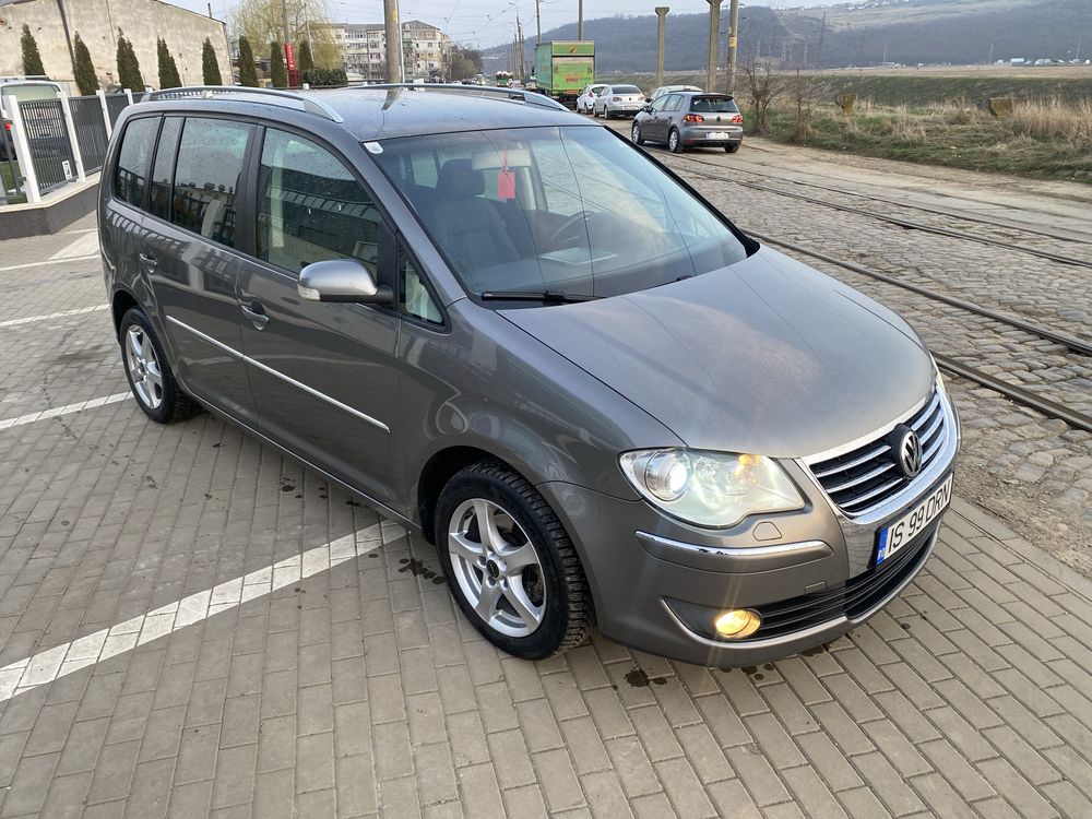 VW Touran 1.9 TDI  DSG