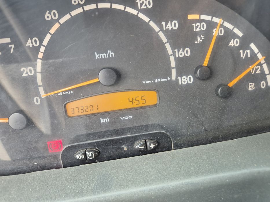 Autoplatforma Mercedes Sprinter 313
