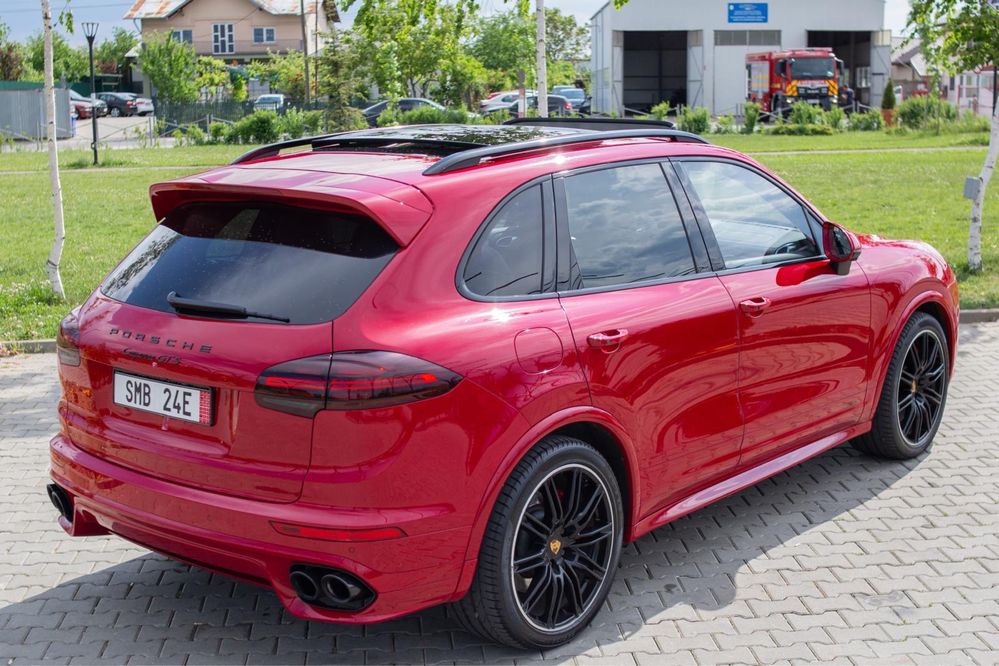 Porsche Cayenne GTS 3.6 441 CP