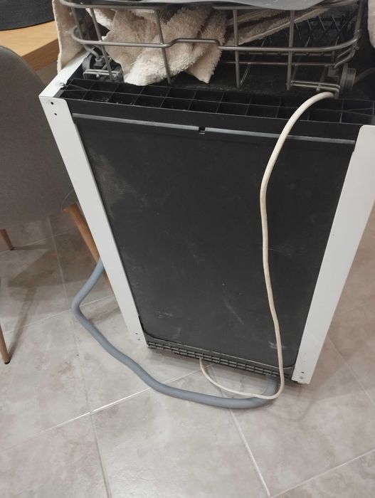 Съдомиялна CANDI