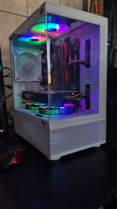 Unitate PC Gaming Ryzen 5 2600 video 8GB RX480 16GB RAM SSD