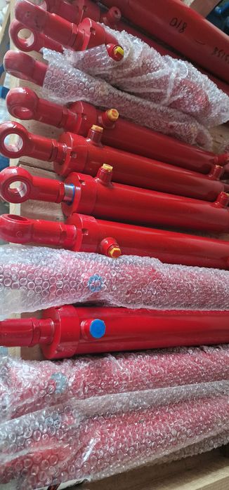 Cilindru hidraulic plug reversibil cilindri directie preț 477 lei buca