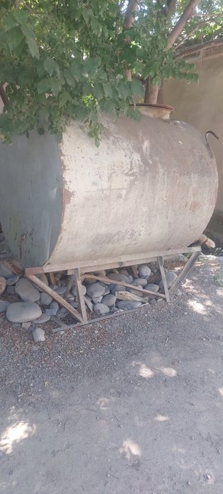 Ёмкост 2.5 т.лик 0.8 листдан