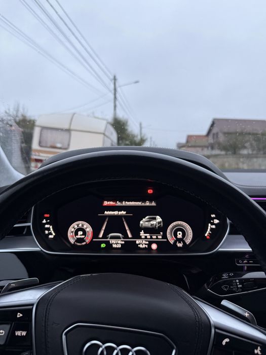 Audi A8 55 TFSI MHEV full