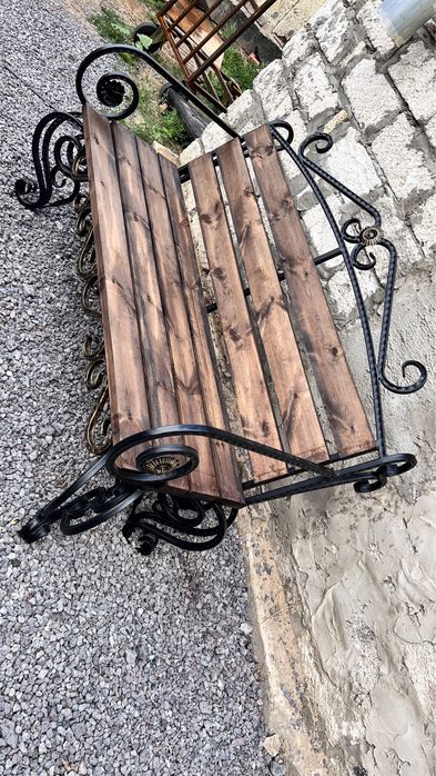 Скамейка на заказ и в наличии