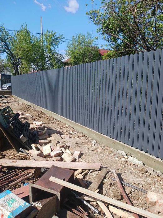 Garduri din sipca metalica, panou tip jaluzele, tabla, plasa si BCA