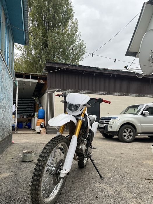 Продаю Эндуро 06