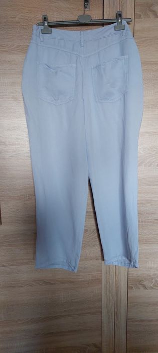 Pantaloni Mango culottes