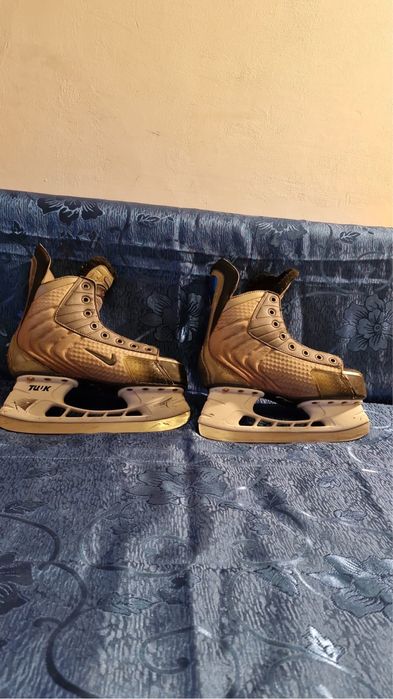 Patine hockey Nike nr 38.5 in stare buna