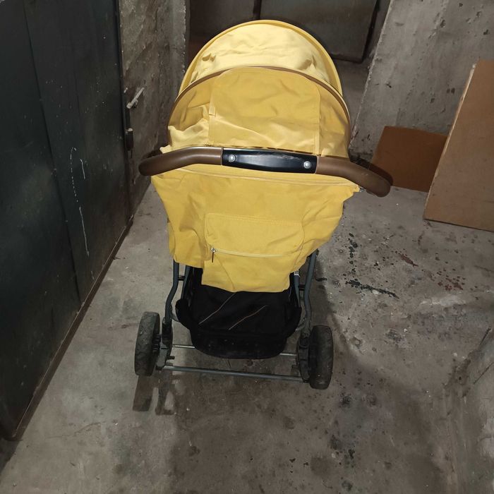 Бебешка  количка