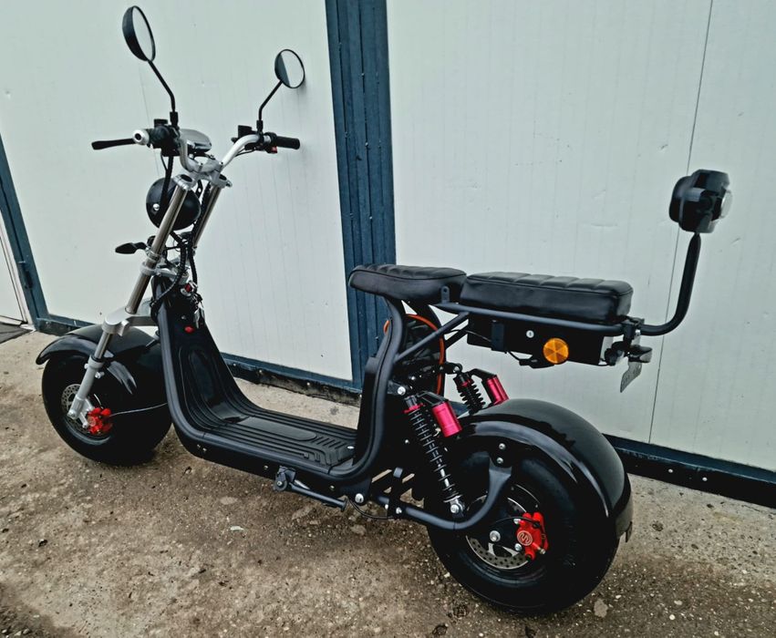 Scuter electric tip Harley – 60V 20Ah, autonomie mare, doar 330 km!