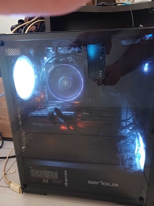 Vand PC Gaming/Editare AMD