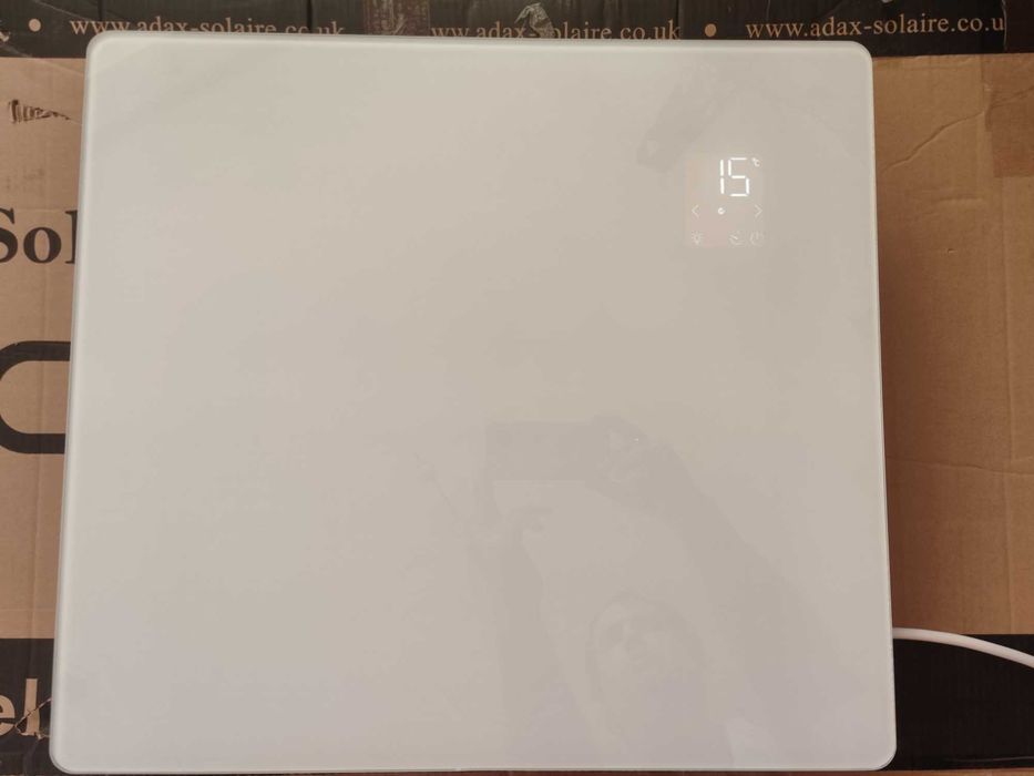 Нов wifi стъклен конвектор solaire vitra