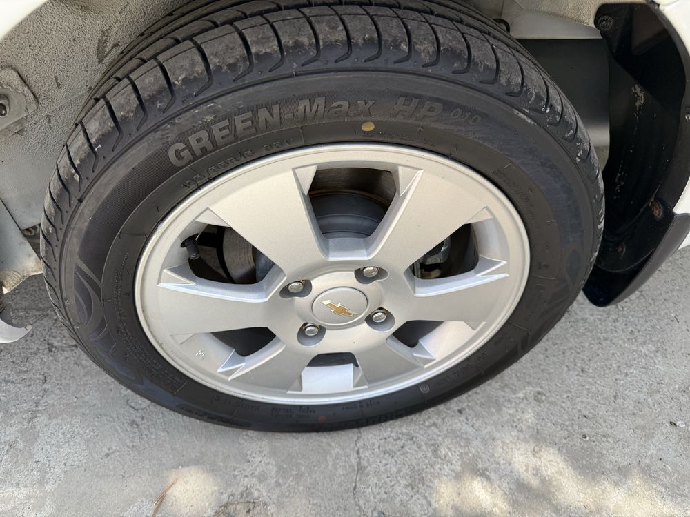 Chevrolet Jentra 1-P elegant plus Metan gaz Diska balon qo’yilgan