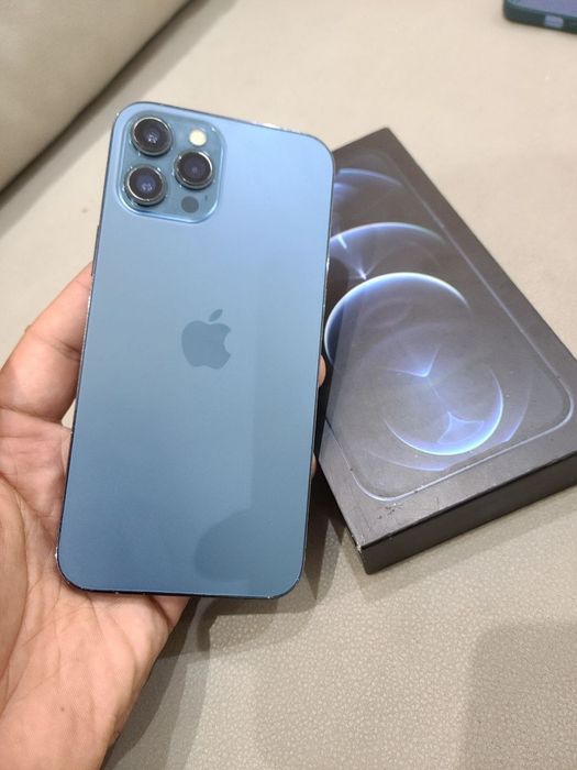 iPhone 12 max ideal
