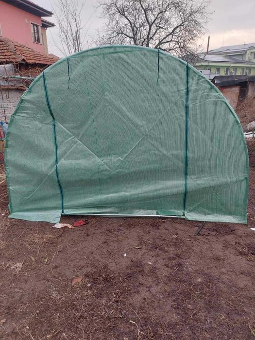 Градинска оранжерия