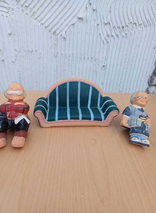 Баба и Дядо керамична статуетка