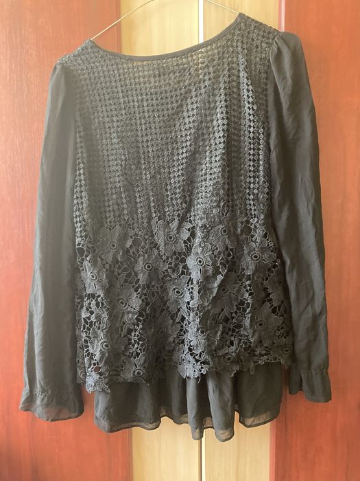 Bluza negru cu model