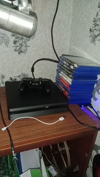 Сони плей стейшен 4