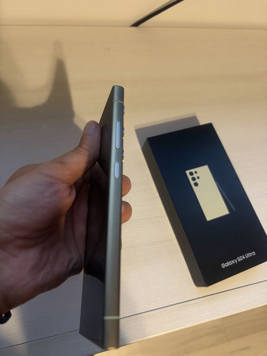 Samsung s24 ultra yellow 256 gb impecabil