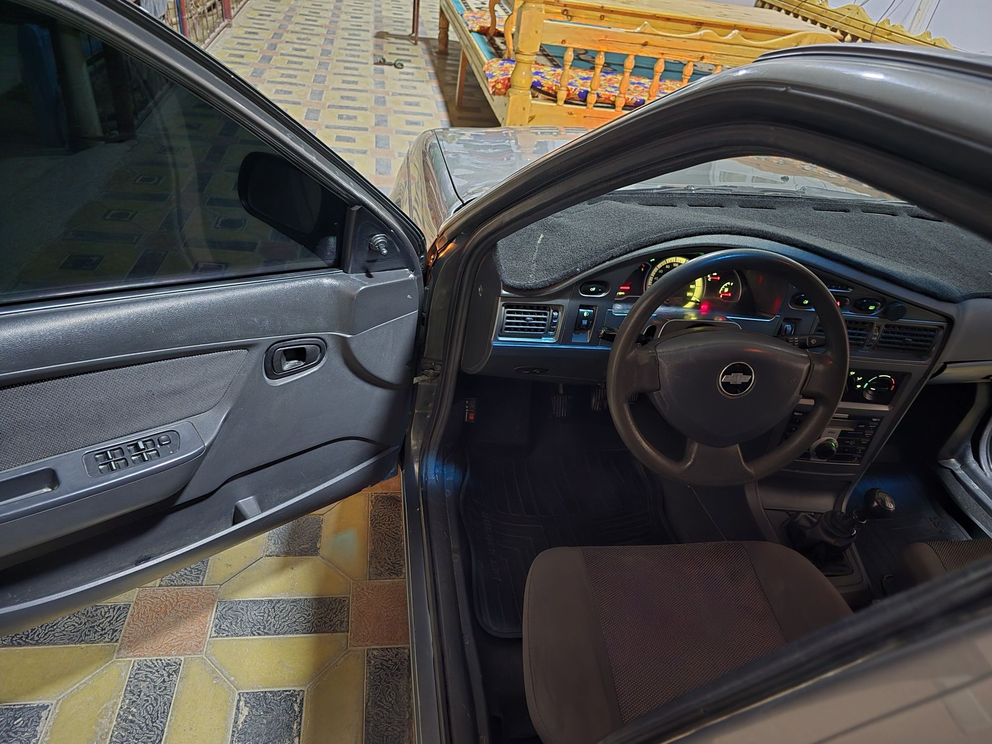 Nexia 1.6 dons luks kondyor yili 2015