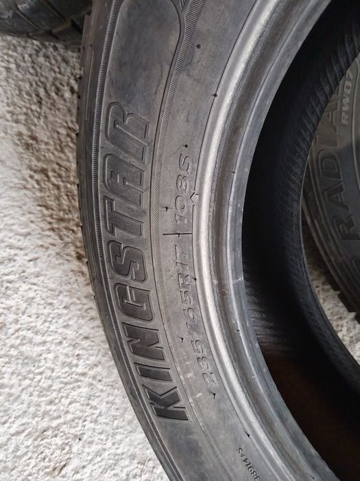 Зимни гуми 235 65 17 Kingstar.Winter radial