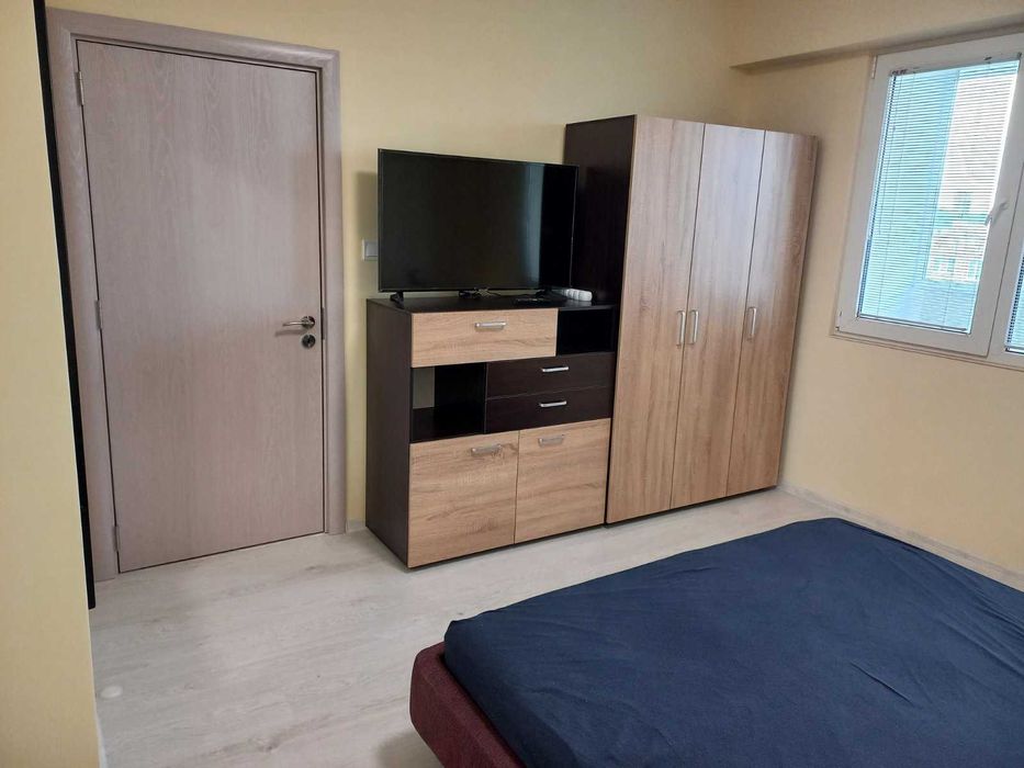 Дава се под наем Двустаен апартамент в София, Дианабад - 65 кв.м за 650 € - Снимка #2