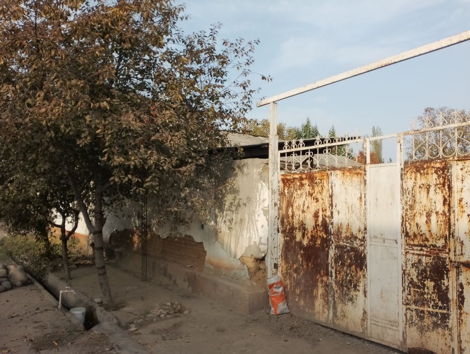 Уй сотилади озрок ками бор