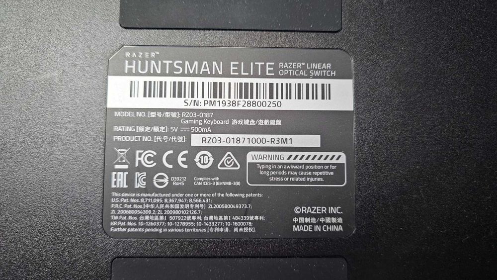 Tastatura gaming mecanica Razer Elite RGB, switch optic clicky