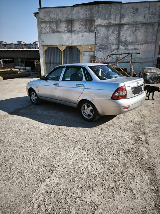 Лада приора 2008