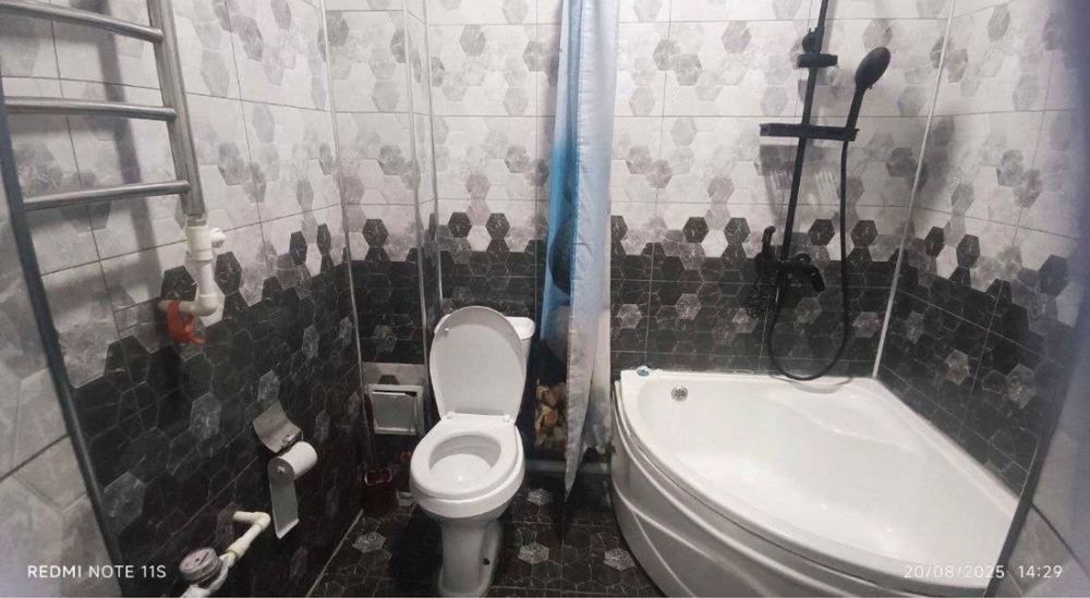 Оилага ижарага берилади. Барча жихозлари мавжуд янги куйилган