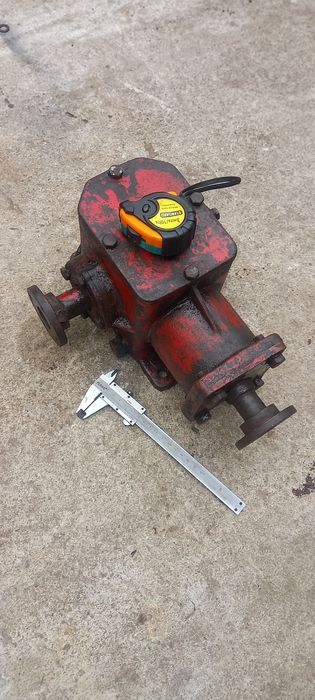 reductor raport 1,5 la 1 / reductor utilaj agricol