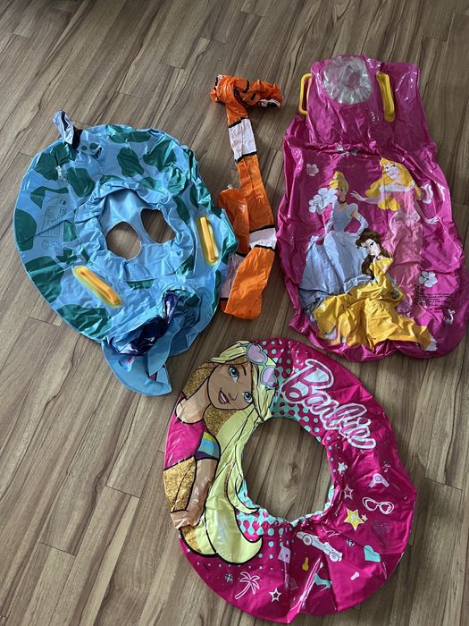 Продам круг для плавания детские и нарукавники