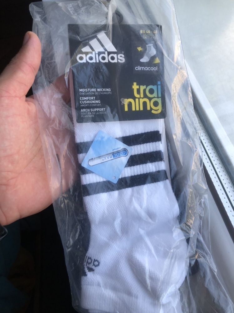Продавам чорапи Nike Adidas