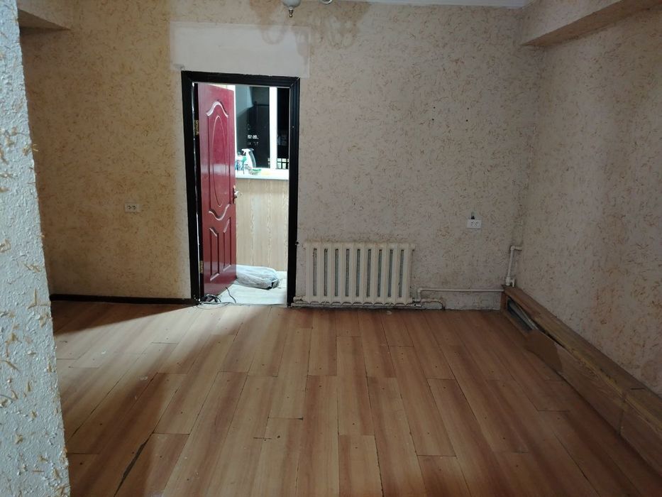 Продаётся 1 комнатная квартира галерейка