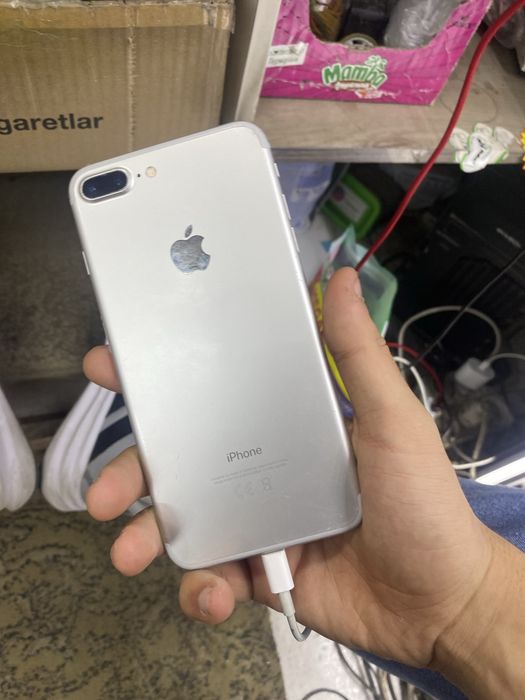 Iphone 7+ ideal 128gb
