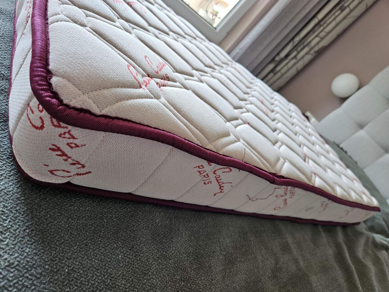 Матрак Magniflex Pierre Cardin 60x120 за бебешка кошара с подарък