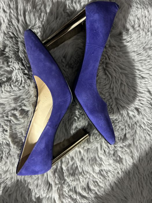 pantofi cu toc in stare buna