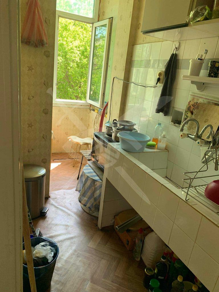 Продава се Двустаен апартамент в Варна, Нептун - 60 кв.м за 2250 €/кв.м - Снимка #3