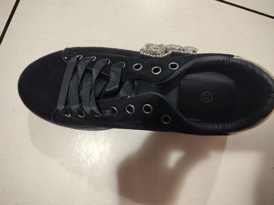 Pantofi damă noi nouti